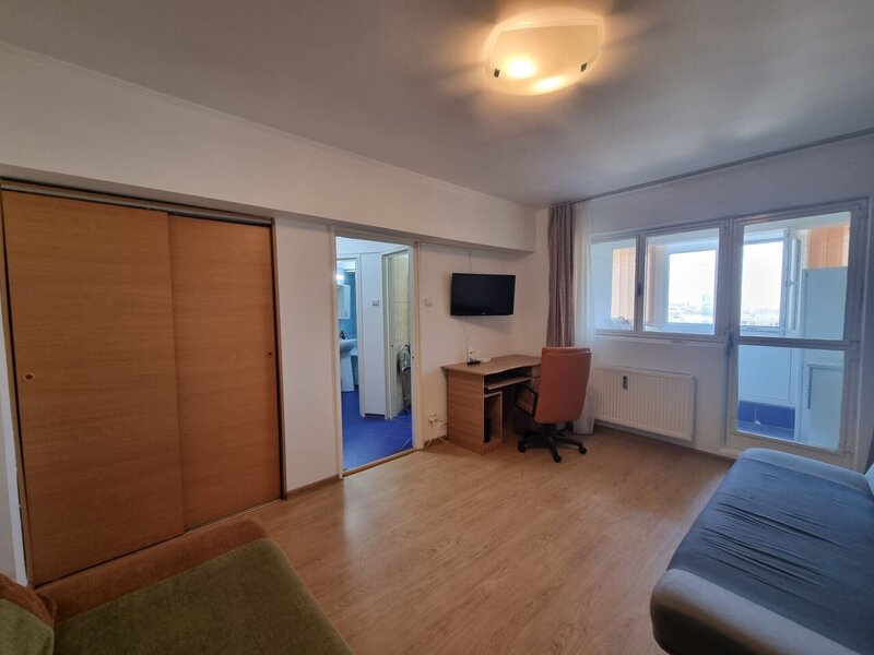 Piata Delfinului Mega Mall inchiriere garsoniera