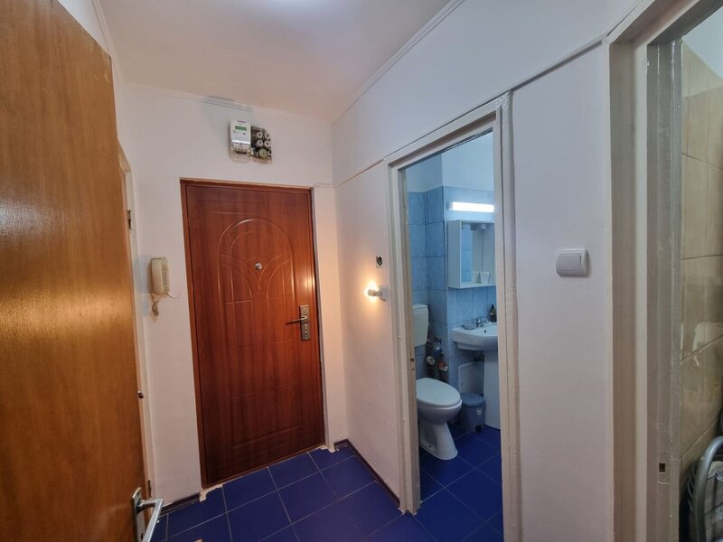 Piata Delfinului Mega Mall inchiriere garsoniera