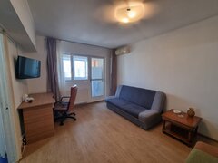 Mega Mall Piata Delfinului inchiriere garsoniera